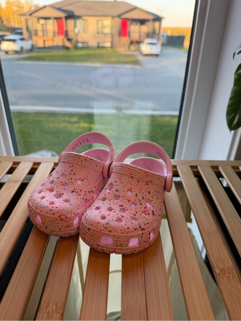 Baby crocs Size 6C